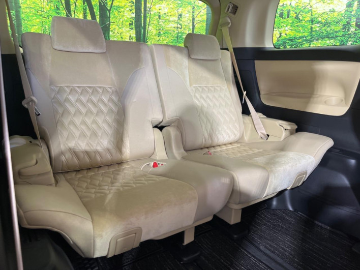 2020 Toyota Vellfire DBA-AGH30W (UW-6a36037bb7a81)[26]
