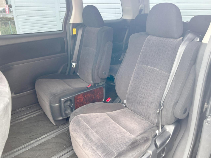 2011 Toyota Vellfire DBA-ANH20W (UW-6a36038a24a50)[21]