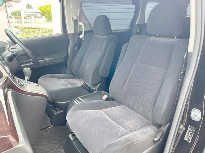 2011 Toyota Vellfire DBA-ANH20W (UW-6a36038a24a50)[20]