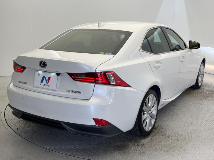 2013 Lexus IS DAA-AVE30 (UW-6a36038db2a4f)[15]