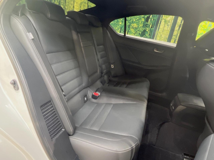 2021 Lexus IS 6AA-AVE30 (UW-6a36038e688b5)[15]