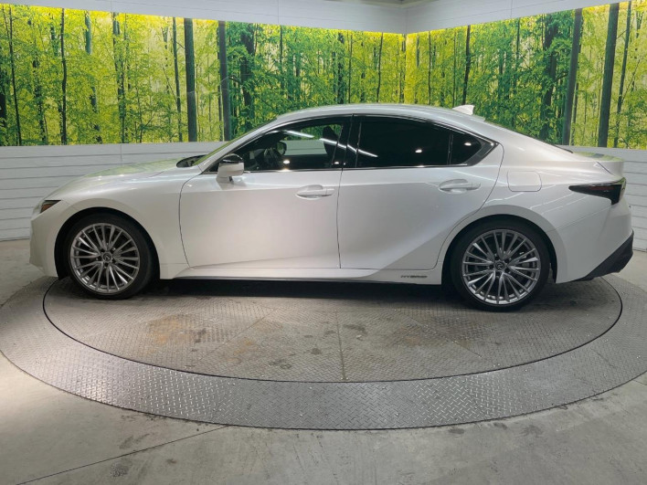 2021 Lexus IS 6AA-AVE30 (UW-6a36038e688b5)[25]