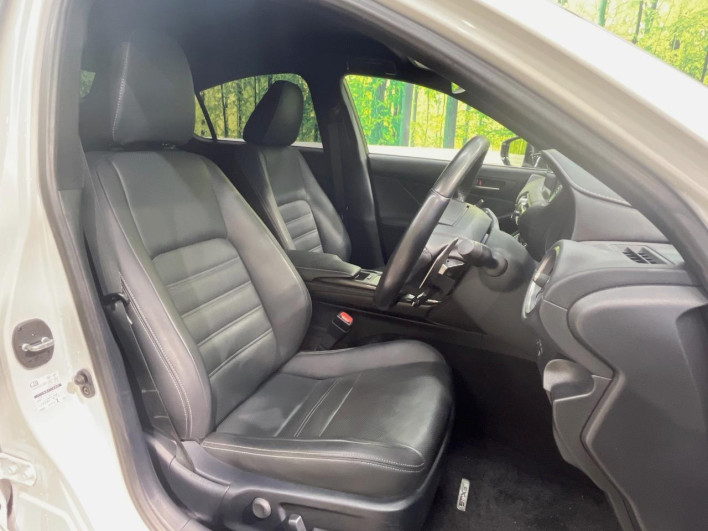2021 Lexus IS 6AA-AVE30 (UW-6a36038e688b5)[14]