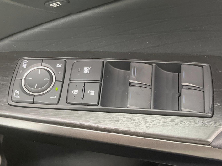 2021 Lexus IS 6AA-AVE30 (UW-6a36038e688b5)[12]