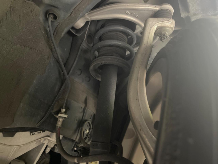 2021 Lexus IS 6AA-AVE30 (UW-6a36038e688b5)[21]