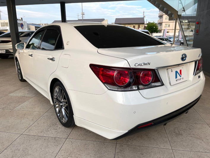 2016 Toyota Crown Hybrid DAA-AWS210 (UW-6a36039070446)[22]
