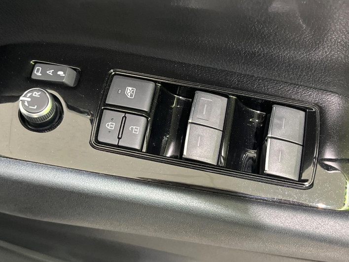 2022 Toyota Alphard Hybrid 6AA-AYH30W (UW-6a3603a0a7be7)[6]