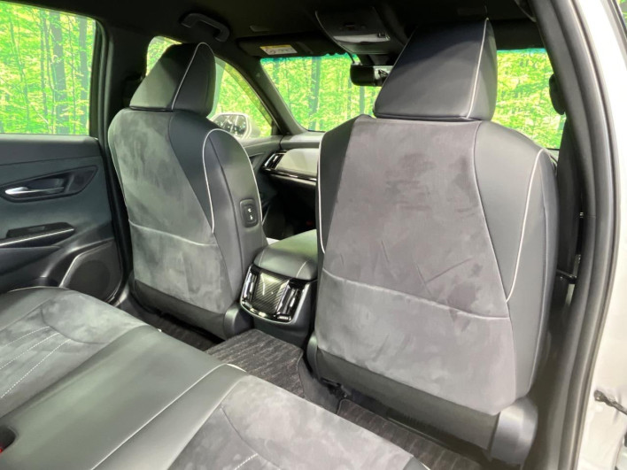 2019 Toyota Crown Hybrid 6AA-AZSH20 (UW-6a3603a3dd6c6)[28]