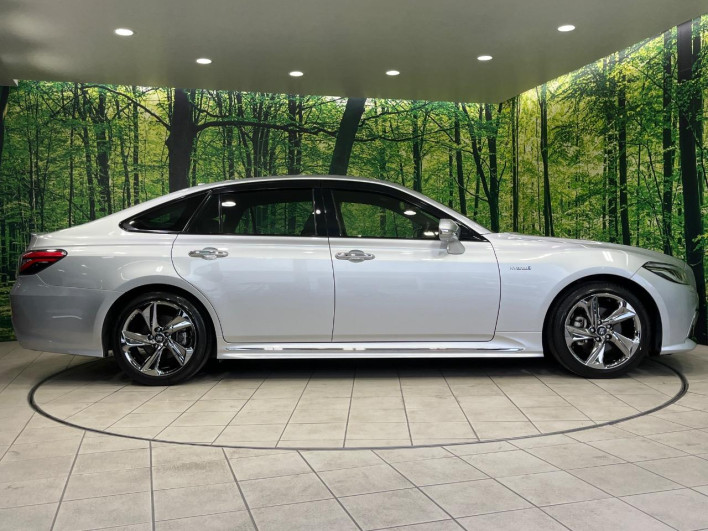 2019 Toyota Crown Hybrid 6AA-AZSH20 (UW-6a3603a3dd6c6)[23]