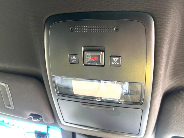 2019 Toyota Crown Hybrid 6AA-AZSH20 (UW-6a3603a50661f)[20]