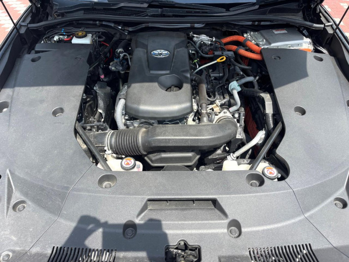 2020 Toyota Crown Hybrid 6AA-AZSH20 (UW-6a3603a599f8d)[6]