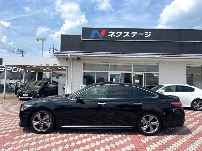 2020 Toyota Crown Hybrid 6AA-AZSH20 (UW-6a3603a599f8d)[18]