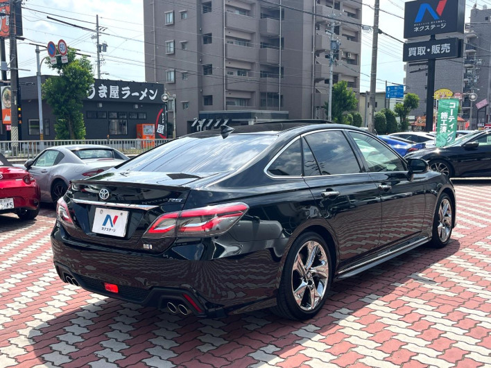 2020 Toyota Crown Hybrid 6AA-AZSH20 (UW-6a3603a599f8d)[16]