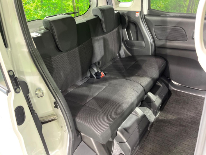 2017 Nissan DAYZ ROOX DBA-B21A (UW-6a3603adbbd3c)[29]