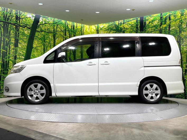 2009 Nissan Serena DBA-CC25 (UW-6a3603c69bc4d)[5]