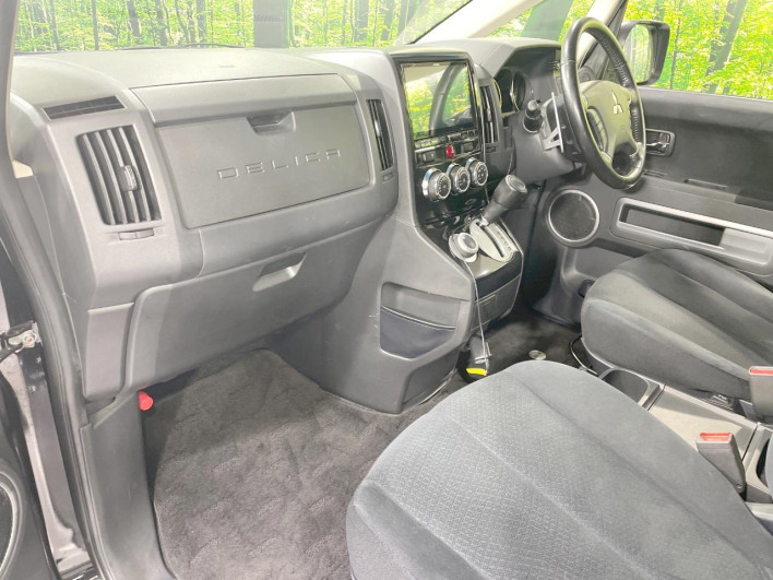 2018 Mitsubishi Delica D:5 LDA-CV1W (UW-6a3603c835ccc)[22]
