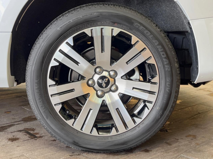 2024 Mitsubishi Delica D:5 3DA-CV1W (UW-6a3603cc1851b)[9]
