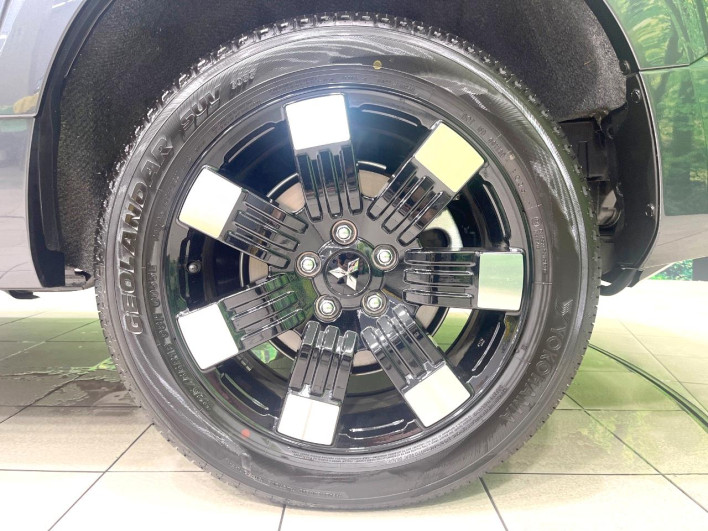 2026 Mitsubishi Delica D:5 3DA-CV1W (UW-6a3603cc458d8)[13]
