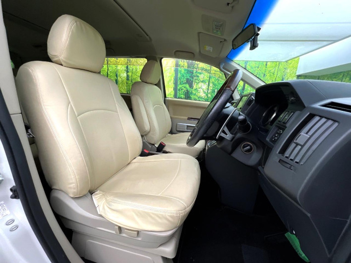 2012 Mitsubishi Delica D:5 DBA-CV5W (UW-6a3603cdf186c)[27]