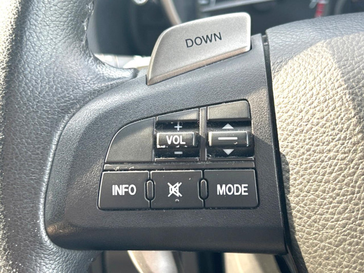2016 Mazda Premacy DBA-CWFFW (UW-6a3603ce85b48)[23]