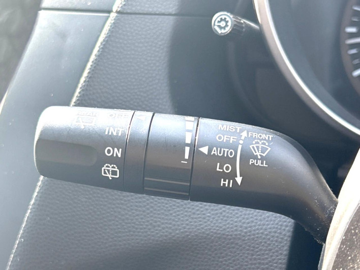 2016 Mazda Premacy DBA-CWFFW (UW-6a3603ce85b48)[25]