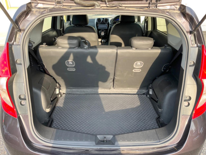 2013 Nissan Note DBA-E12 (UW-6a3603d9e8e81)[11]