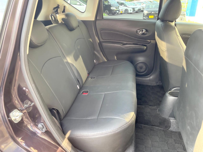 2013 Nissan Note DBA-E12 (UW-6a3603d9e8e81)[19]