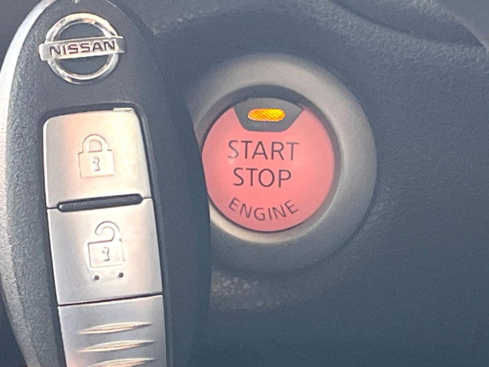 2015 Nissan Note DBA-E12 (UW-6a3603db5a6f1)[28]