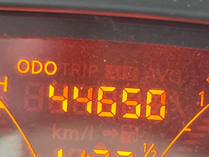 2015 Nissan Note DBA-E12 (UW-6a3603db5a6f1)[2]