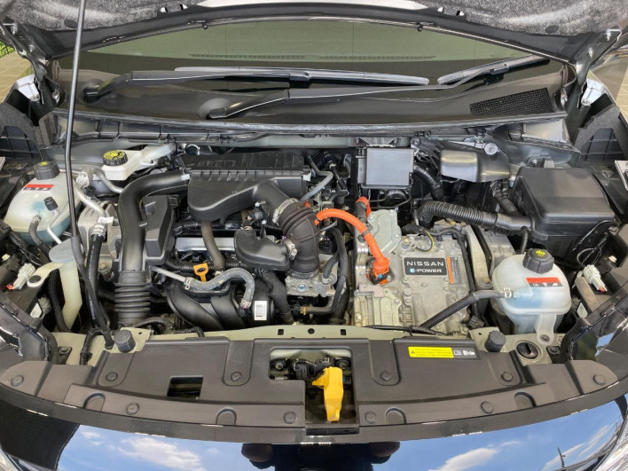 2021 Nissan Note 6AA-E13 (UW-6a3603de31d63)[6]