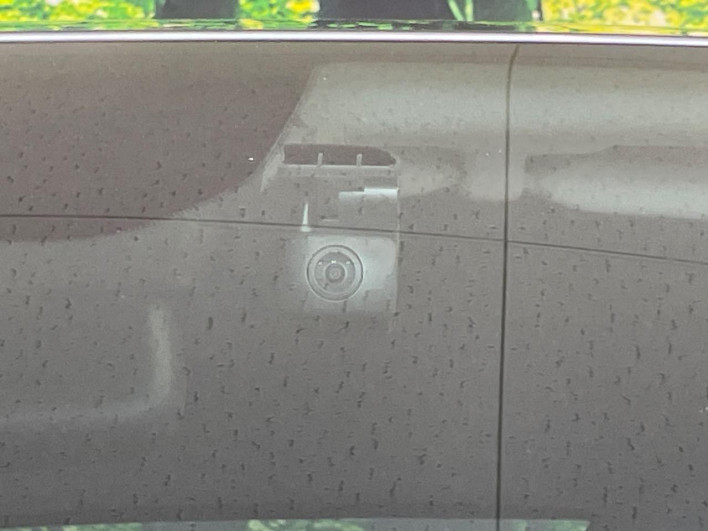 2021 Nissan Note 6AA-E13 (UW-6a3603de31d63)[5]