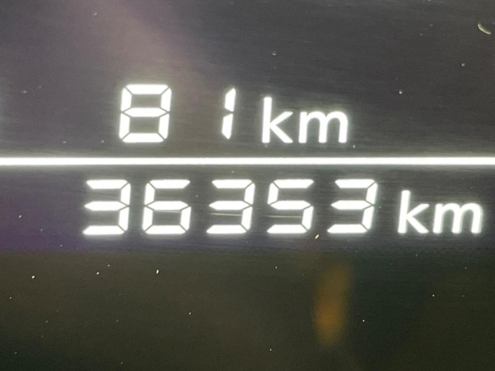 2021 Nissan Note 6AA-E13 (UW-6a3603de31d63)[2]