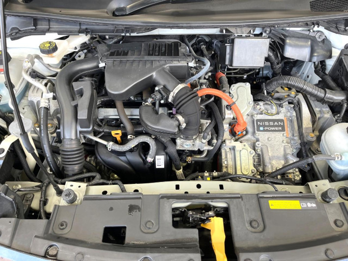 2021 Nissan Note 6AA-E13 (UW-6a3603de3b85b)[4]