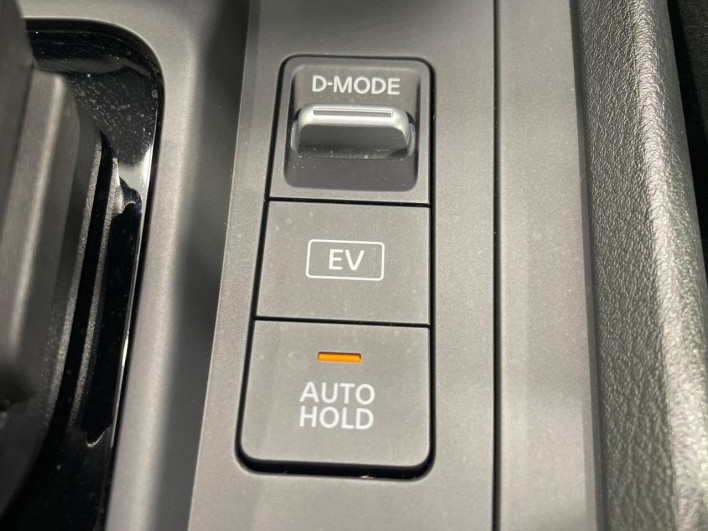 2021 Nissan Note 6AA-E13 (UW-6a3603dec6c55)[7]