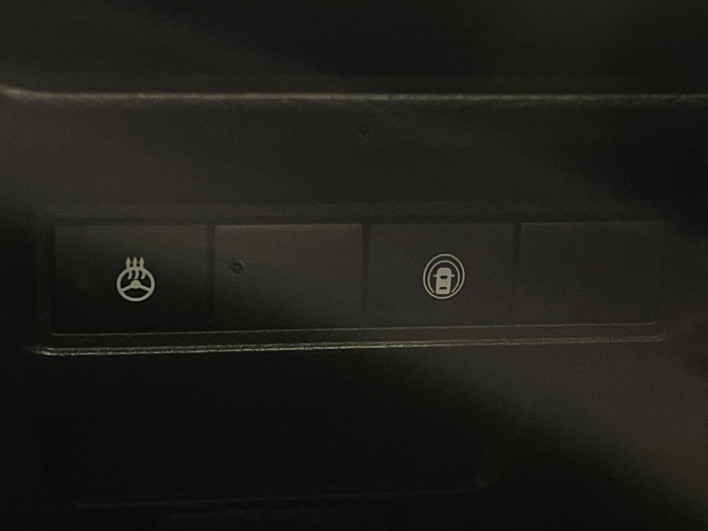 2021 Nissan Note 6AA-E13 (UW-6a3603dec6c55)[15]