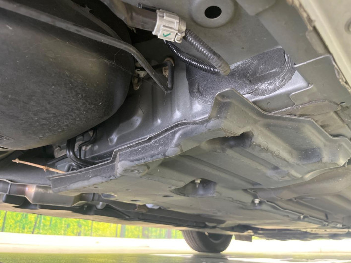 2021 Nissan Note 6AA-E13 (UW-6a3603dfaa47a)[23]