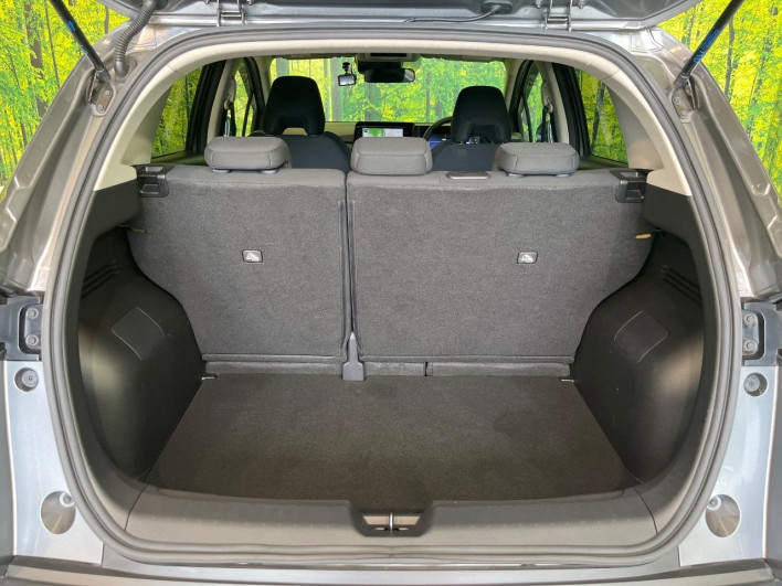 2021 Nissan Note 6AA-E13 (UW-6a3603dfaa47a)[18]