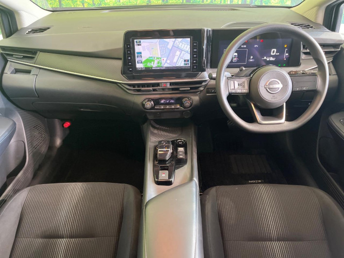 2021 Nissan Note 6AA-E13 (UW-6a3603dfaa47a)[28]