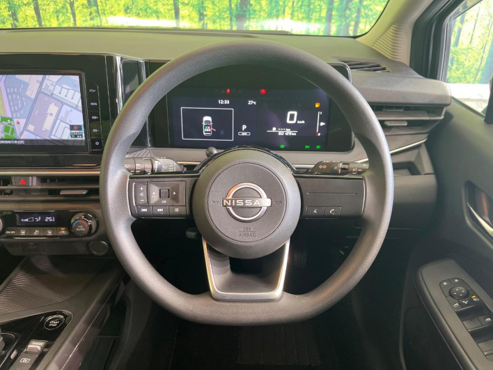 2021 Nissan Note 6AA-E13 (UW-6a3603dfaa47a)[29]