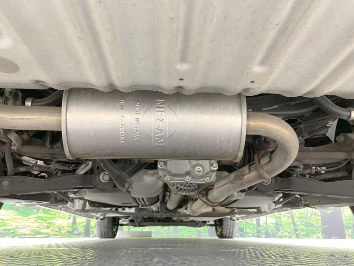 2011 Nissan Serena DBA-FNC26 (UW-6a3603e90f77f)[9]