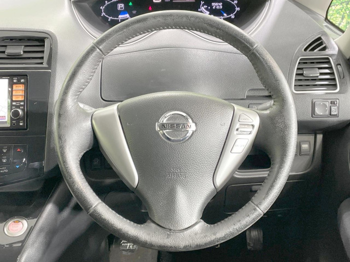 2011 Nissan Serena DBA-FNC26 (UW-6a3603e90f77f)[15]
