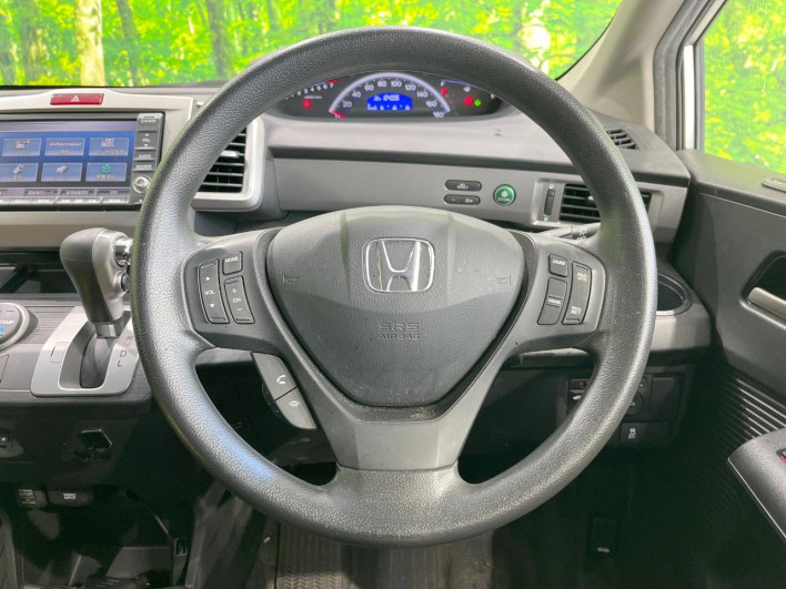 2012 Honda Freed DBA-GB3 (UW-6a3603ea49550)[27]
