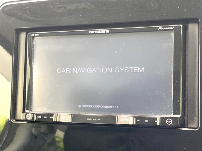 2017 Nissan Serena DAA-GFC27 (UW-6a3603f3e9490)[26]
