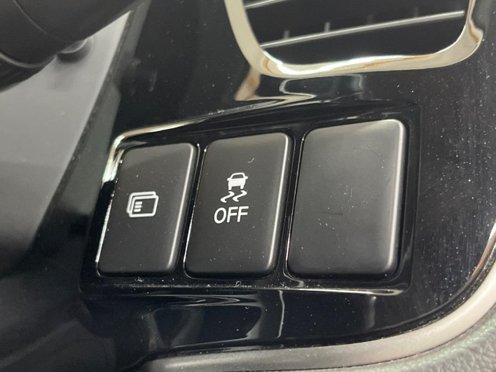 2017 Mitsubishi OUTLANDER PHEV DLA-GG2W (UW-6a3603fbf18df)[24]