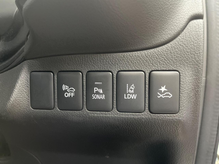 2017 Mitsubishi OUTLANDER PHEV DLA-GG2W (UW-6a3603fbf18df)[23]