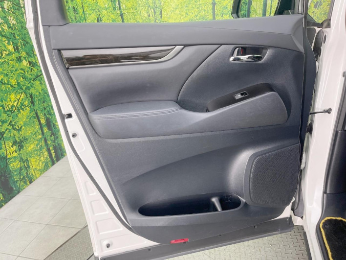 2016 Toyota Vellfire DBA-GGH30W (UW-6a3603fc21b1c)[27]