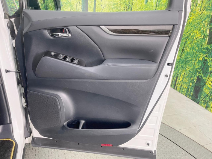 2016 Toyota Vellfire DBA-GGH30W (UW-6a3603fc21b1c)[26]