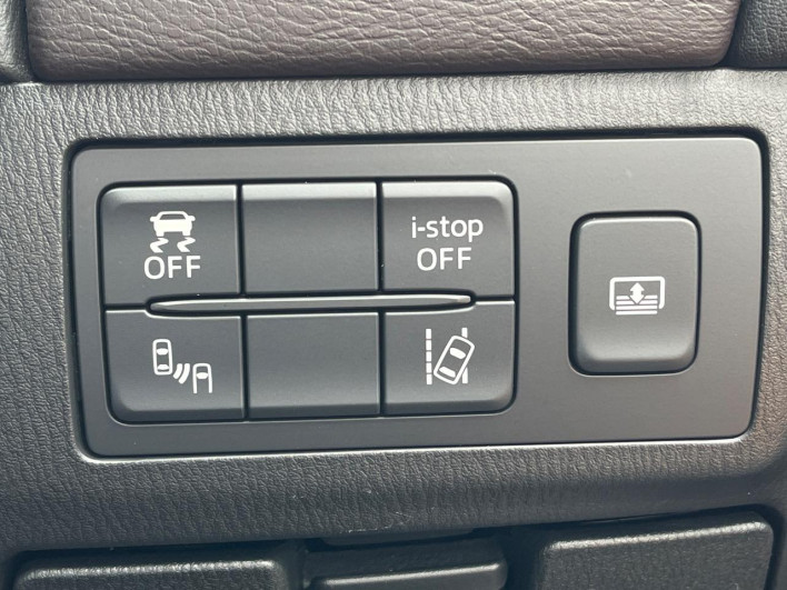 2015 Mazda Atenza Sedan LDA-GJ2FP (UW-6a3603fc462df)[17]