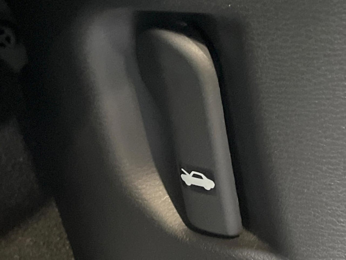 2023 Mitsubishi OUTLANDER PHEV 5LA-GN0W (UW-6a3604005e60d)[24]
