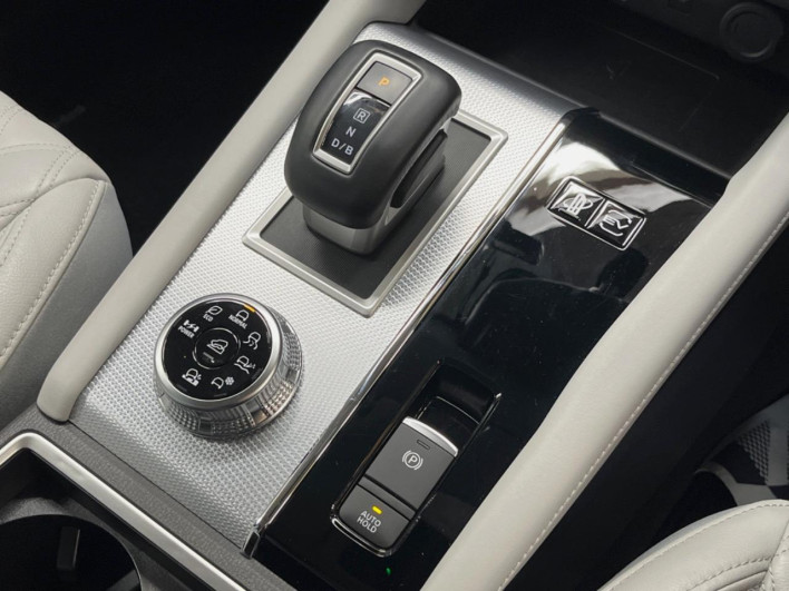 2023 Mitsubishi OUTLANDER PHEV 5LA-GN0W (UW-6a3604005e60d)[26]
